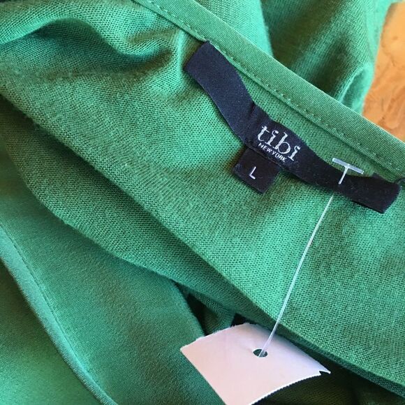 TIBI GREEN Ruffle Hem Top size L - Picture 4 of 8